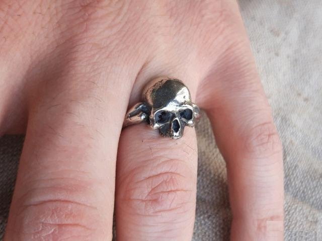 Перстень "Skull & bone"