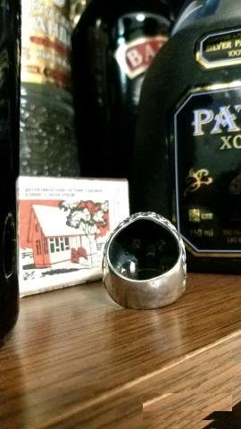 Серебряное кольцо Череп