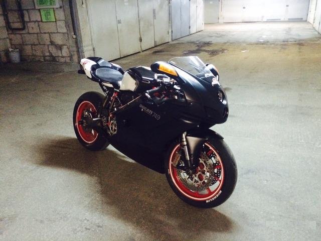 Ducati 999 (749)