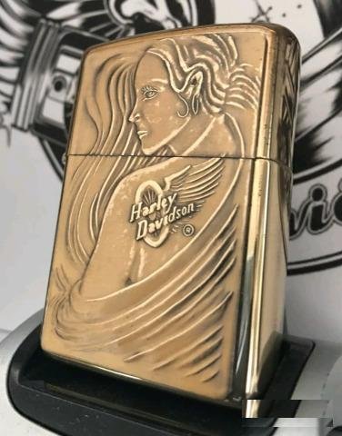 Зажигалка Zippo - Harley Davidson Tattoo Girl