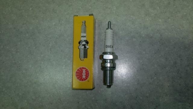 Свеча NGK D8EA