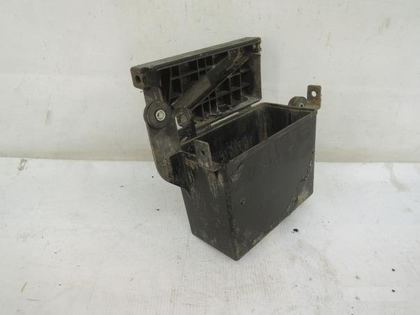 Короб акб Yamaha TDM850 1996-2001