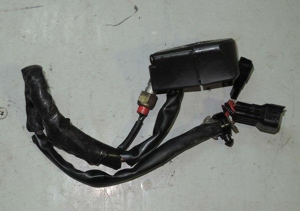 Пульт правый Kawasaki ZX10R 2004-2005