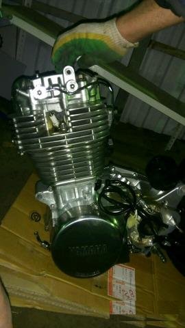 Yamaha sr400 srx400 двигатель