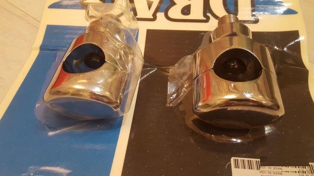 Стойки креплени руля 1 1/2" Drag Specialties новые