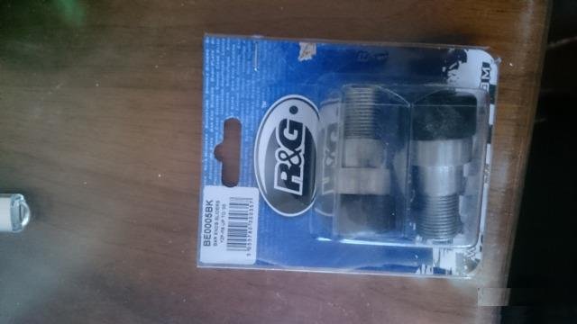 Грузы слайдеры руля Yamaha R6 R&G BE0005BK