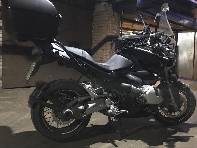 BMW R1200R