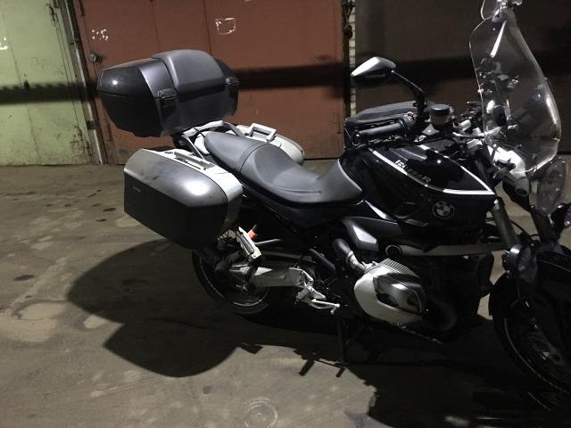BMW R1200R