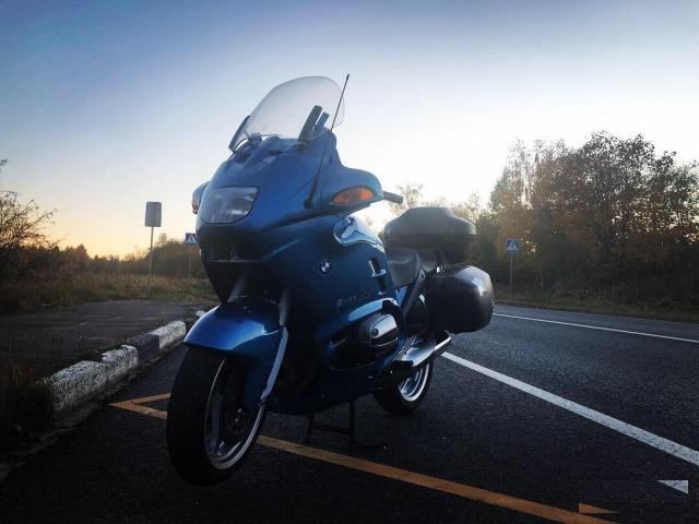 BMW r1100rt