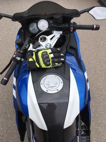Продаю Bmw k1300s спорт-турист 2011 год