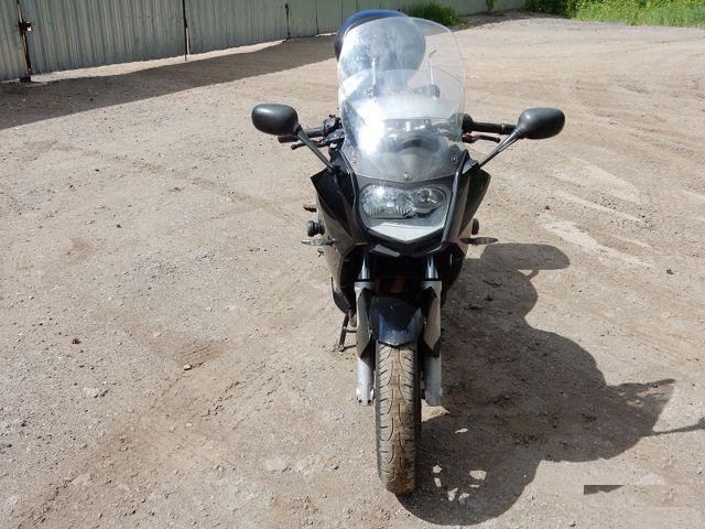 BMW F800ST