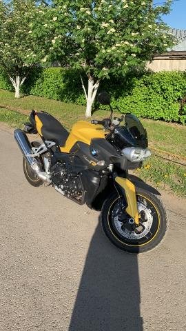 Мотоцикл BMW K1200R