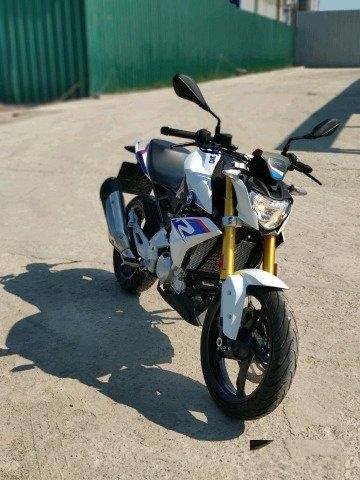 BMW g310r