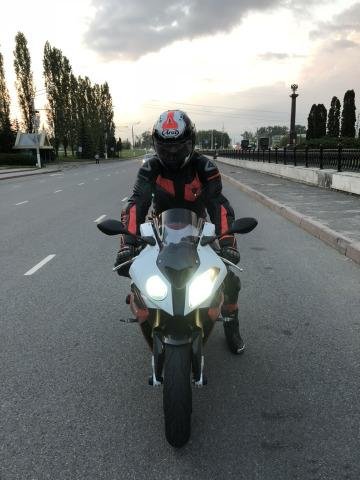 BMW S 1000RR