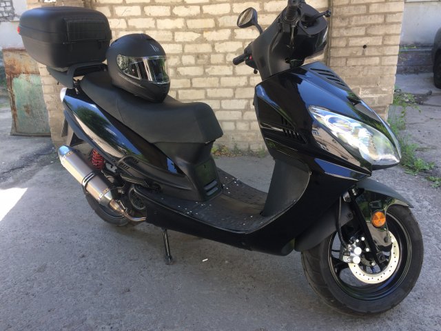 Cкутер Viper Storm 150 куб