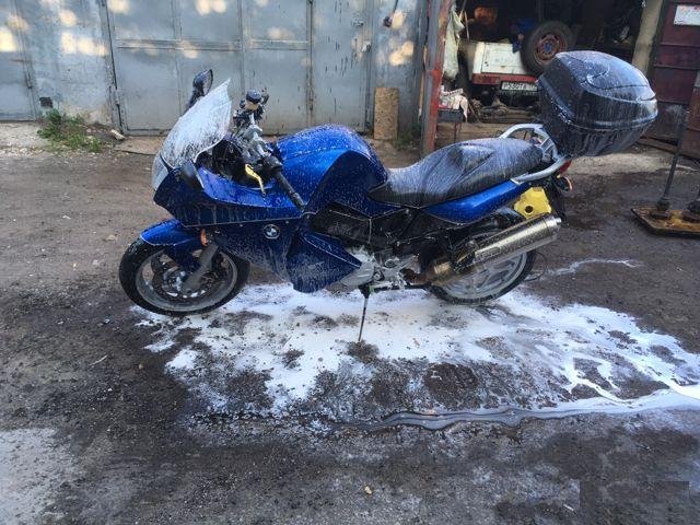 BMW F800ST