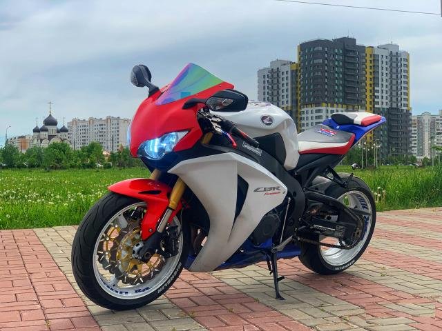 Honda cbr 1000 rr