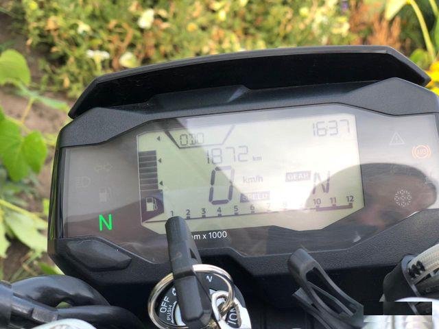 BMW G 310 R
