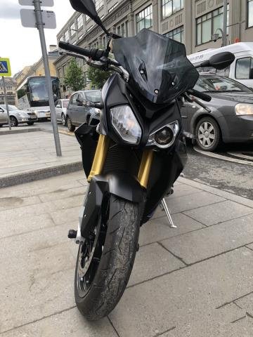BMW S1000R