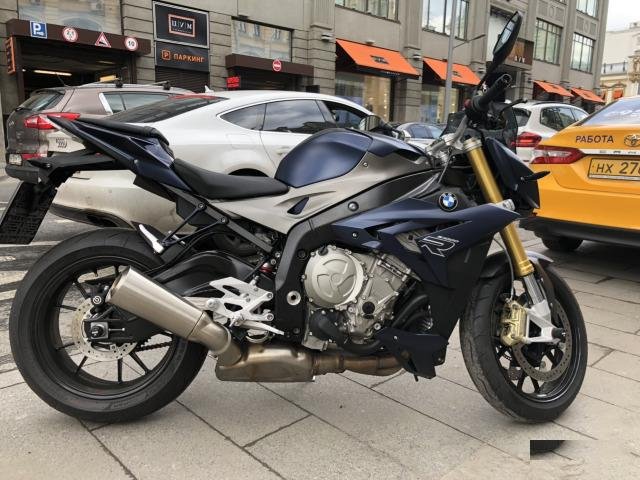 BMW S1000R