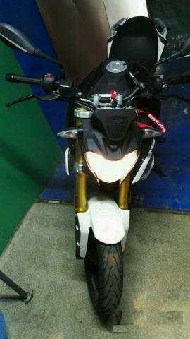 BMW G310R