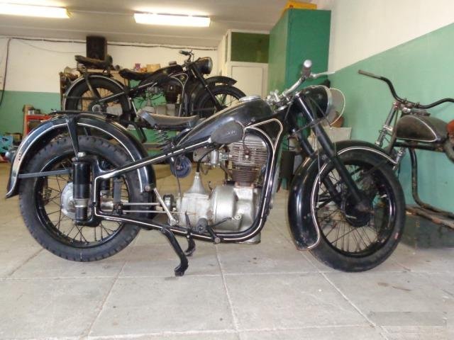 BMW R-35 и EMW R-35