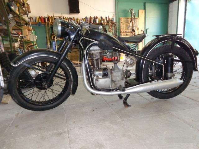 BMW R-35 и EMW R-35