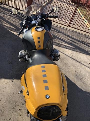 BMW R1100S