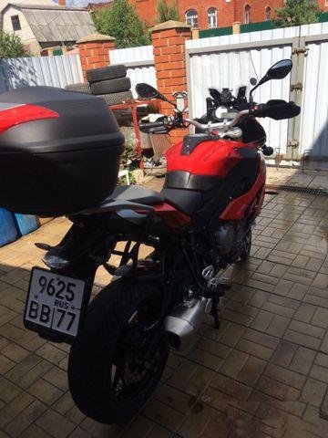 BMW S1000xr