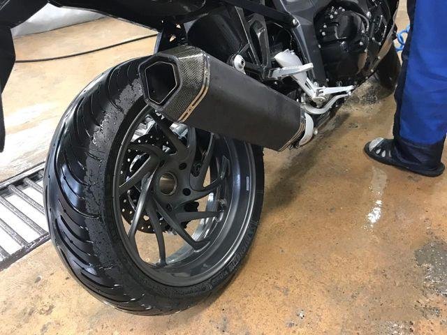Мотоцикл BMW K1300R