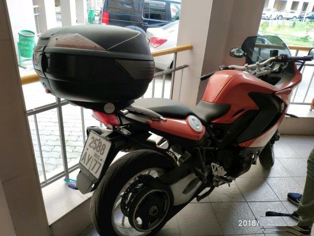 Мотоцикл бмв F800GT