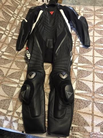 Комбинезон Dainese