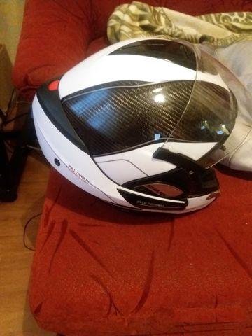 Shark evoline series 3 pro carbon