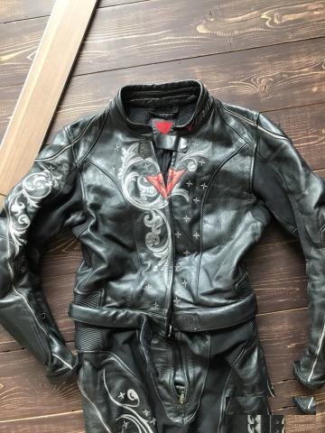 Dainese мотокомбинезон 42 Кожа