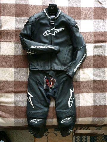 Мотокомбинезон Alpinestars GP Pro + Track pants