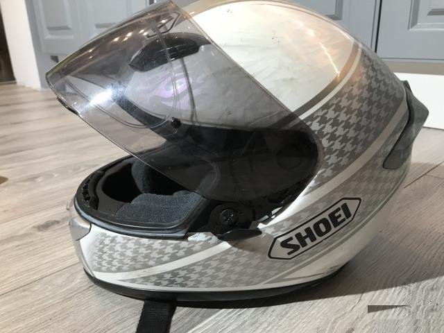 Alpinestars ботинки, шлем Shoel