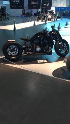 Harley-Davidson V-Rod Hummer