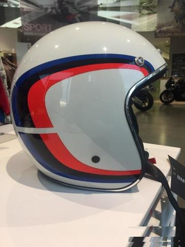 Шлем BMW motorrad legend tricolor