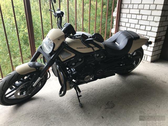 Harley-Davidson V-Rod Night Rod
