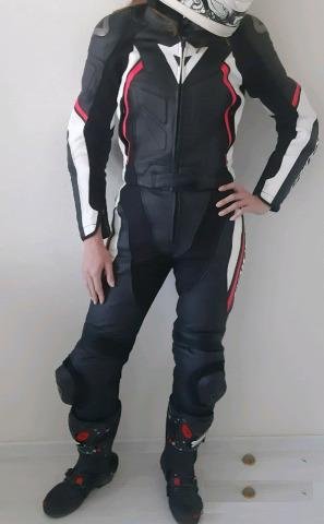 Мотокомбинезон Dainese женский. Новый