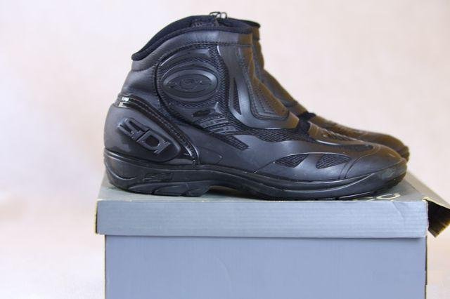 Летние мотоботинки sidi (42-43 р-р)