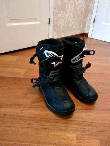 Мотоботы Alpinestars Belize Drystar