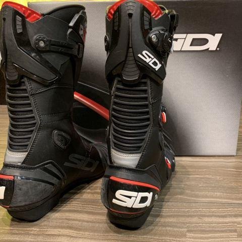 Мотоботы Sidi
