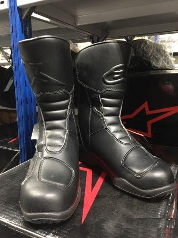 Мотоботы alpinestars
