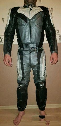Мотокомбинезон Dainese 48 размер
