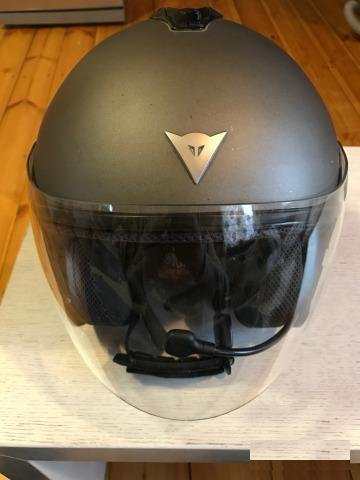 Шлем Dainese