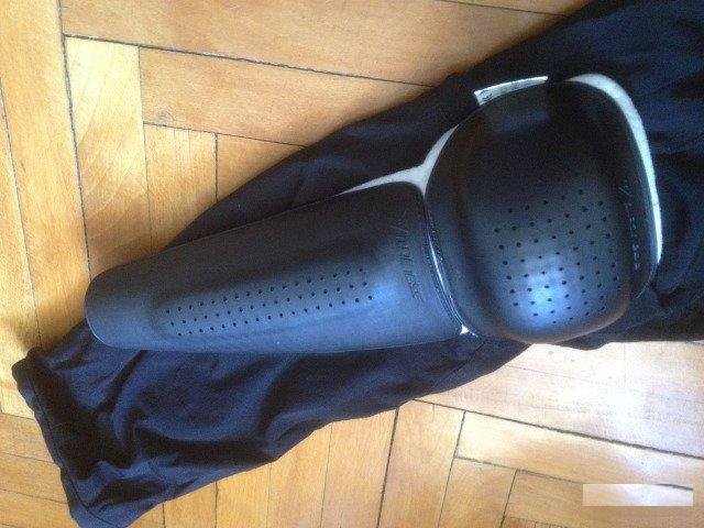 Экипировка Dainese с дождевиком
