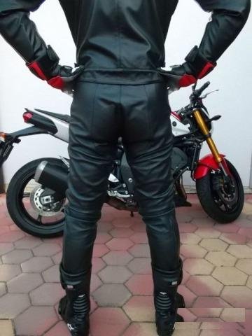 Кожаная экипировка Yamaha Размер 48 (M) -50 (L)