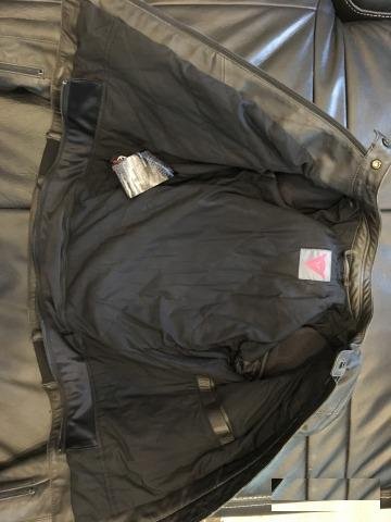 Мотокуртка кожаная женская Dainese