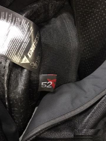 Мотокуртка Dainese 52(M), 56(XL) размеры